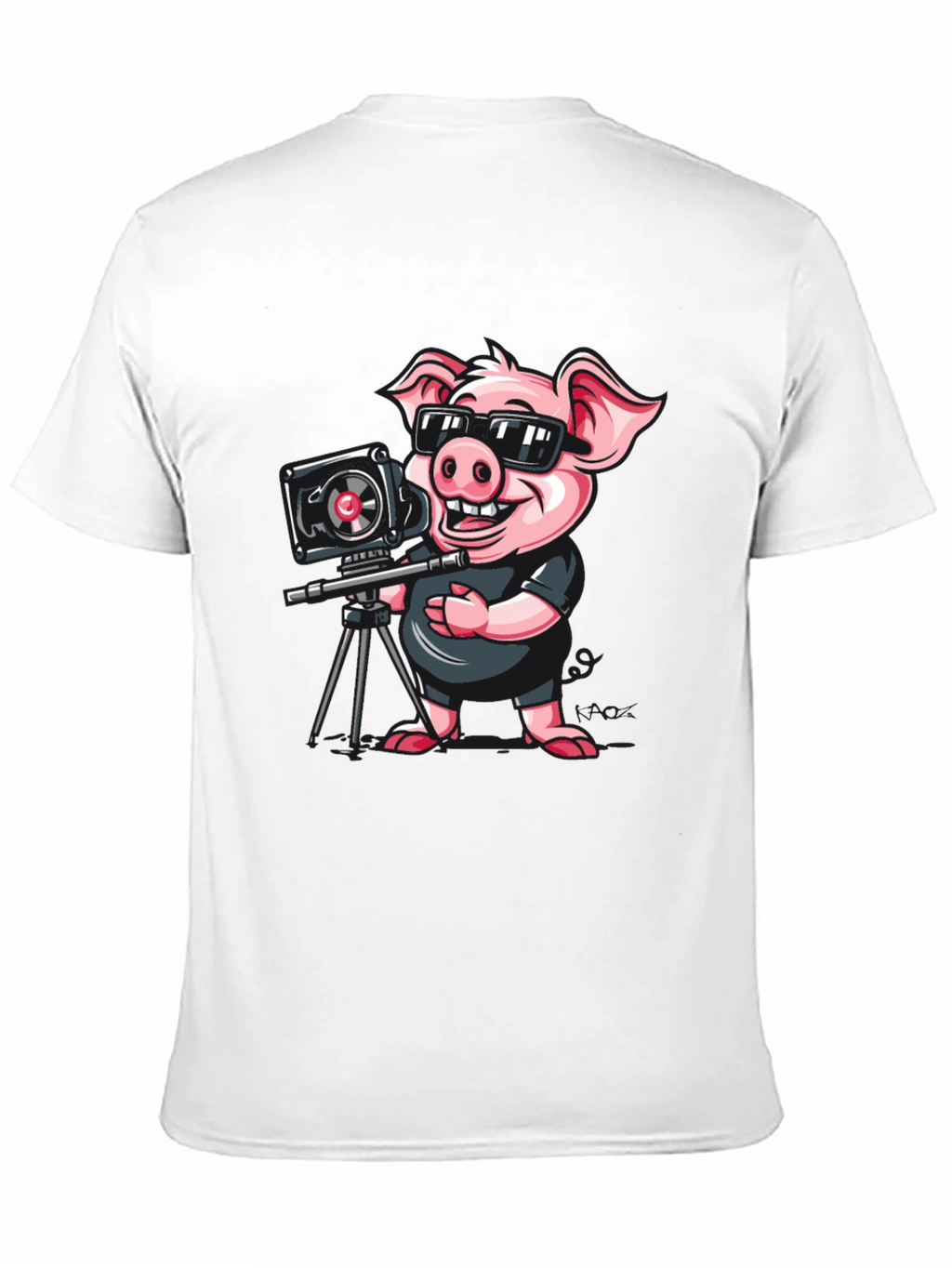 Pig Photographer Graphic T-Shirt