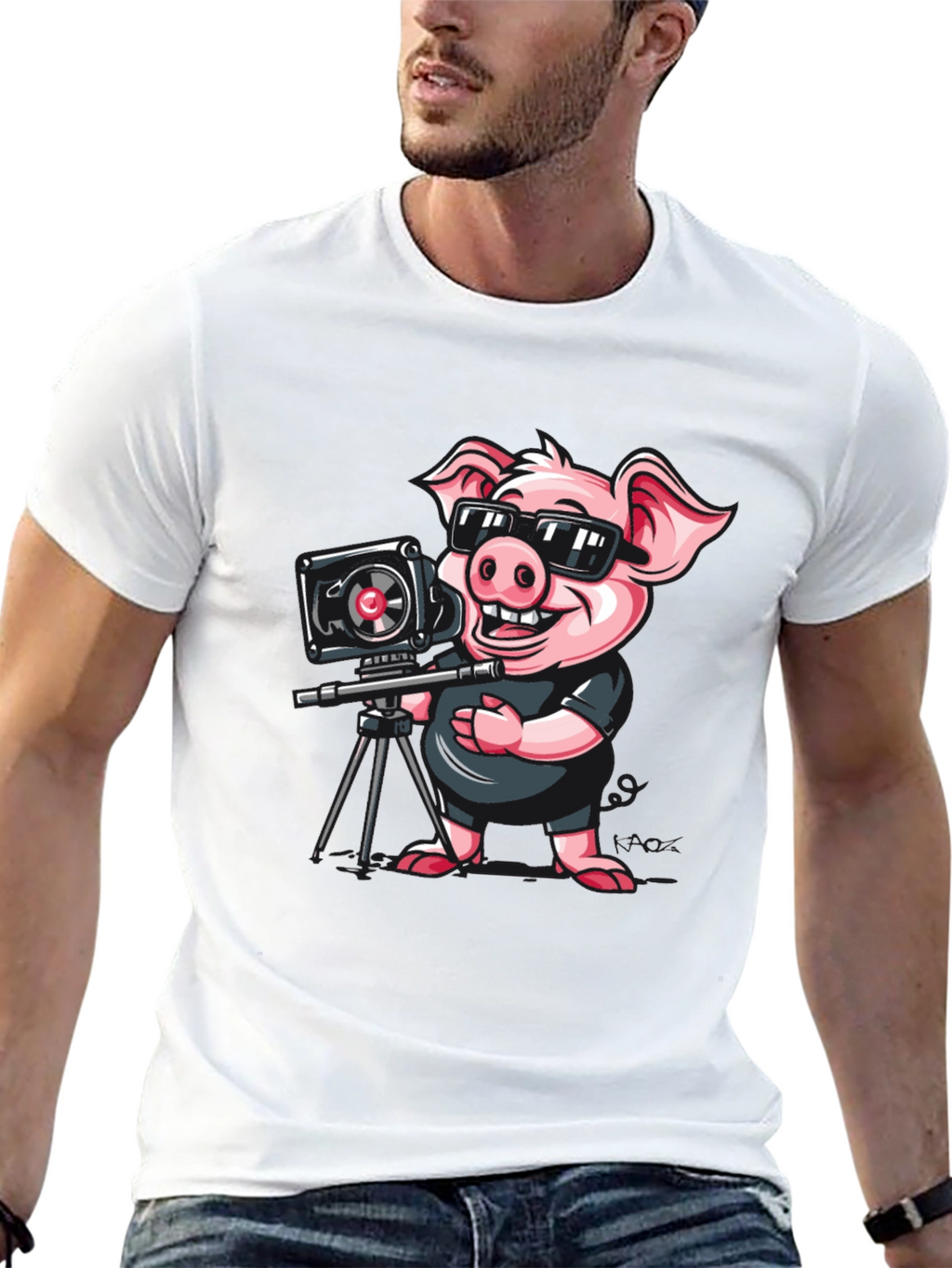 Pig Photographer Graphic T-Shirt