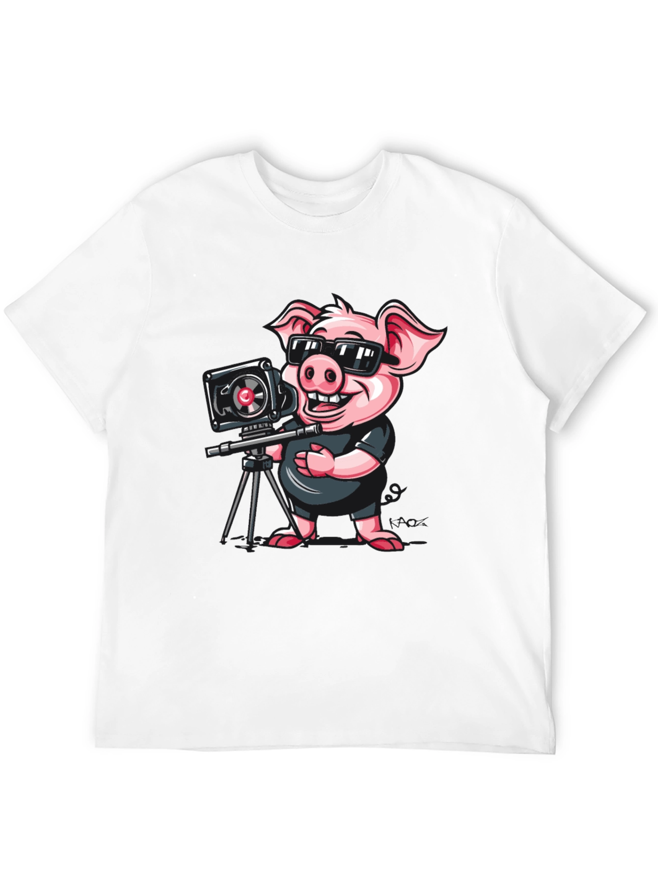 Pig Photographer Graphic T-Shirt