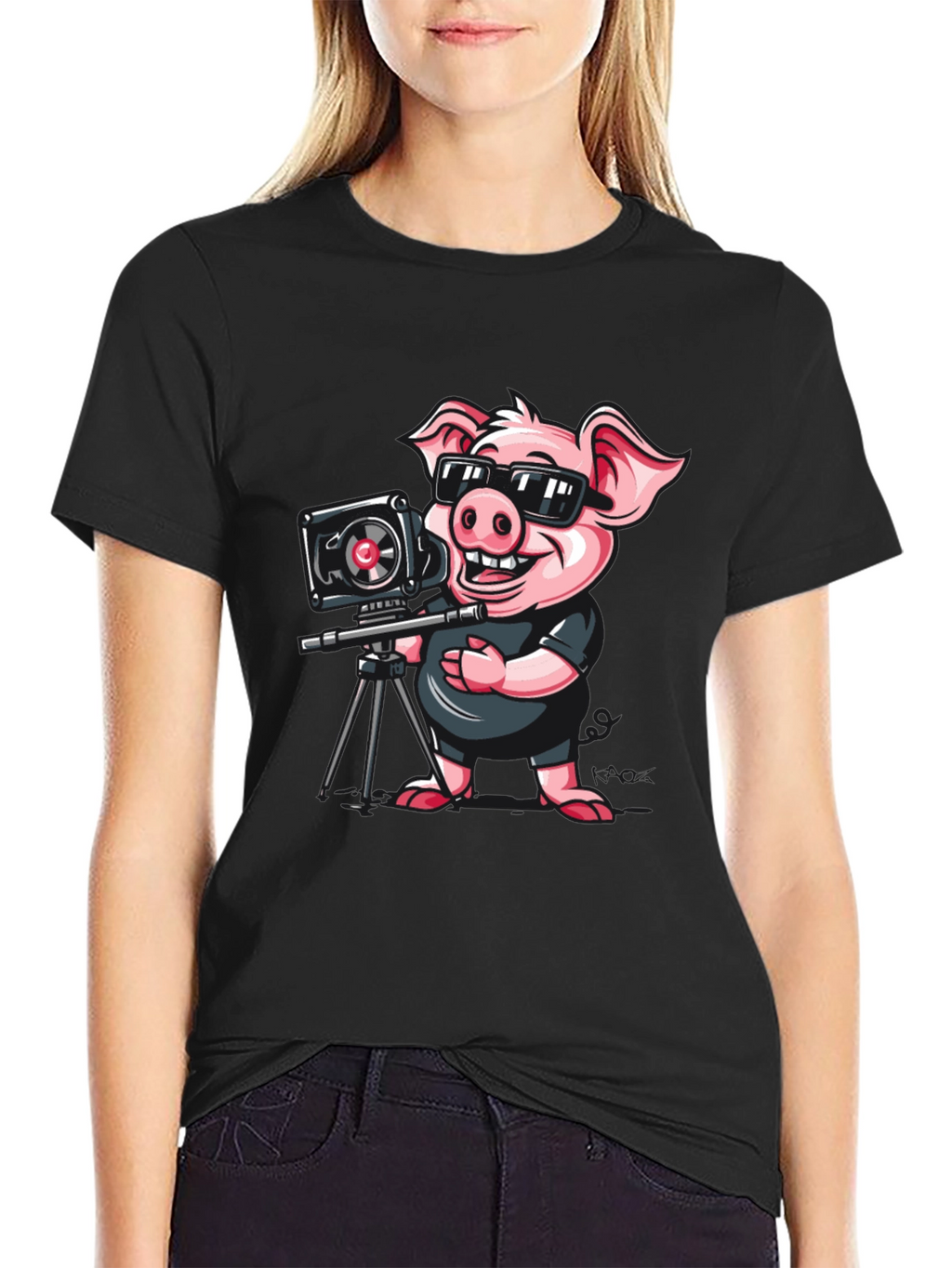Pig Photographer Graphic T-Shirt