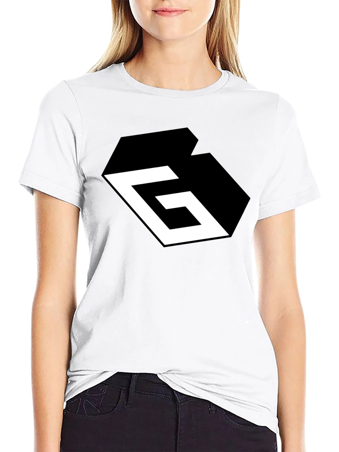 Geometric G Black Graphic Tee - Modern Style