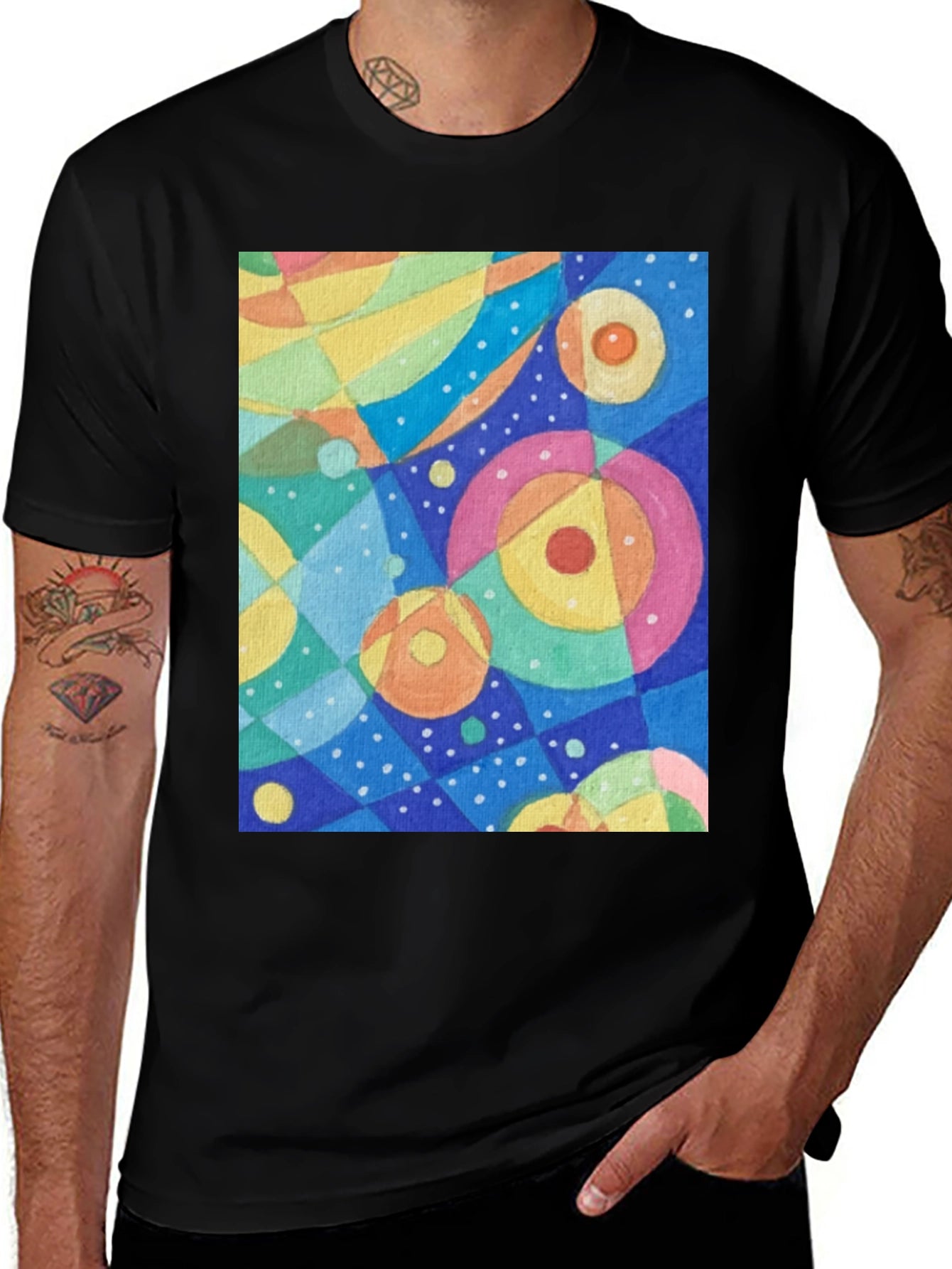 Abstract Circle Pattern Graphic Tee - Black