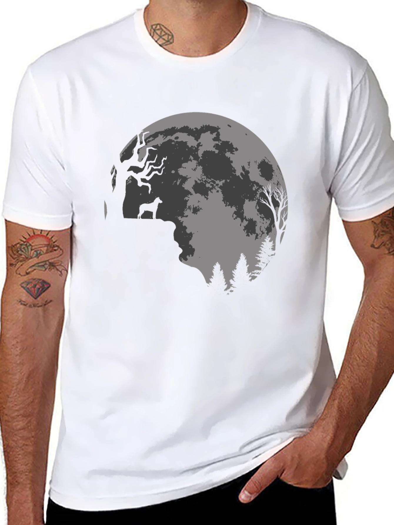 Wolf Moon Graphic Tee - Stylish Black T-Shirt