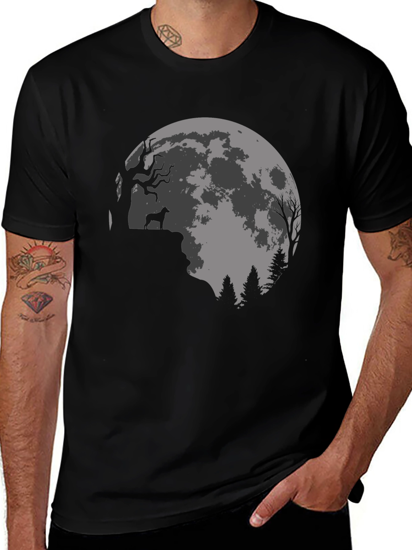 Wolf Moon Graphic Tee - Stylish Black T-Shirt